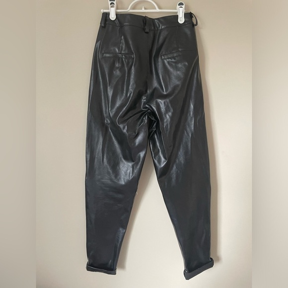 Matel vegan leather Cargo Pants zipper detailing baggier style size small NWOT - Picture 4 of 5